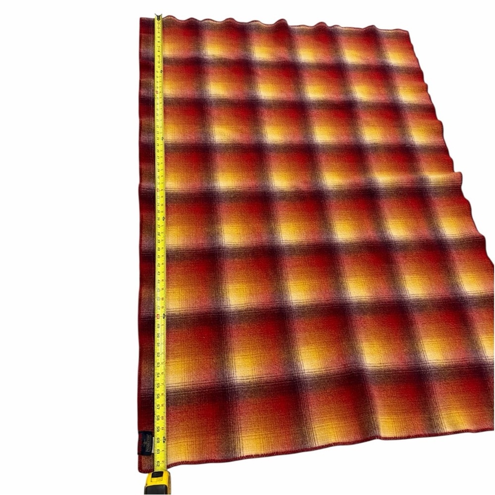 Pendleton Eco-Wise Washable Virgin Wool Throw Blanket Maroon Gold Plaid Ombré - Picture 5 of 8